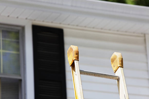 How To Choose The Right Materials for Your Siding Installation in 'Mattoon, IL